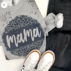 Leopard mama grey crew pullover
